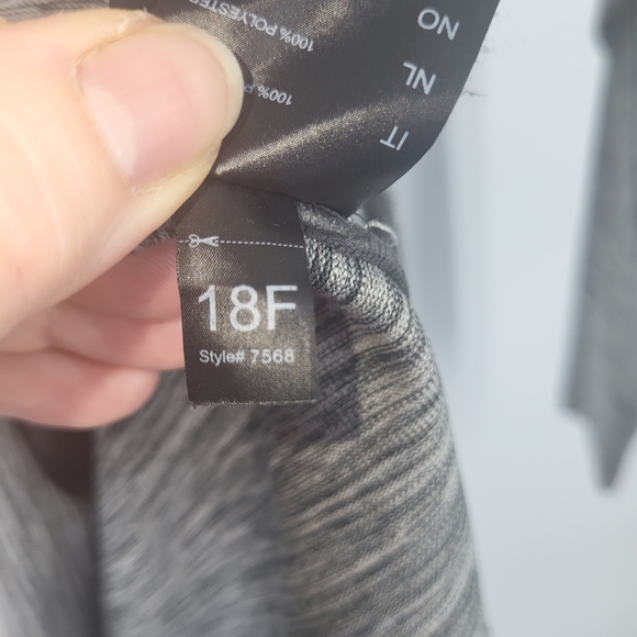 Kuhl Kids Alloy 1/4 Zip Top (10/12) - Picture 6 of 8